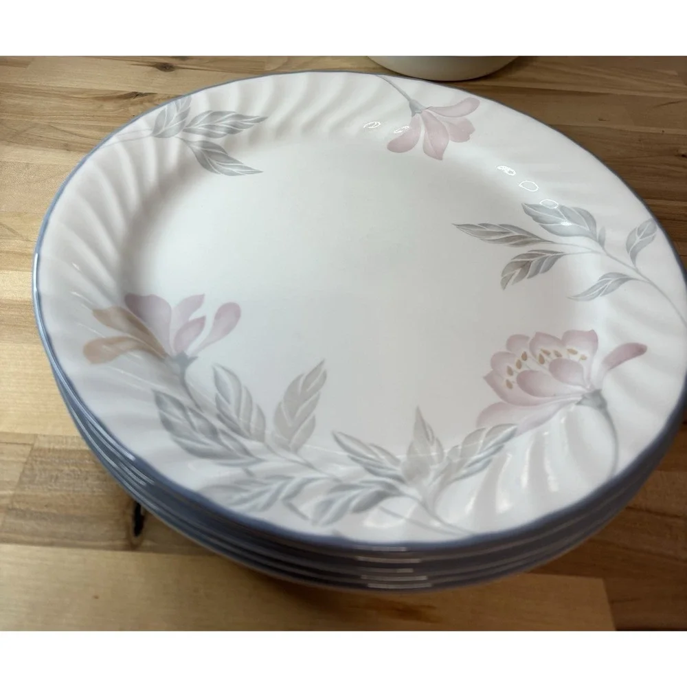 Pink Trio Pattern Corelle by Corning Dinner Plates Set of 7, 10